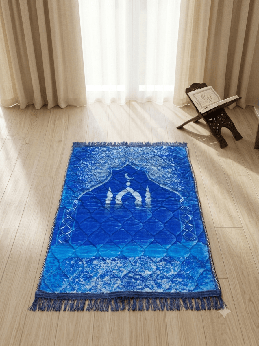 Luxury Velvet Prayer Mat – Minaret Mosque – Royal Blue Royal Blue Luxury Velvet Prayer Mat with Minaret Mosque Design and Premium Quilted Velvet Finish